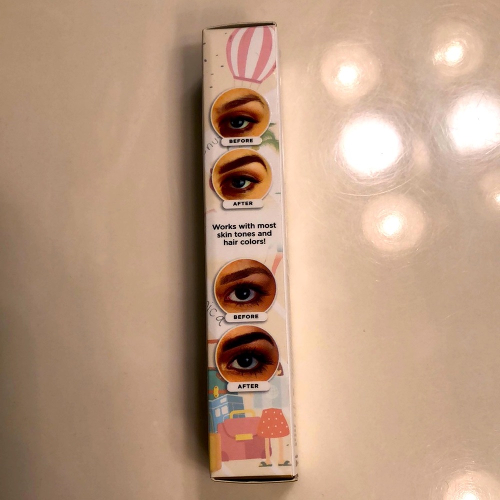 The Jetsetter Mini Brow Kit - Picture 3 of 6